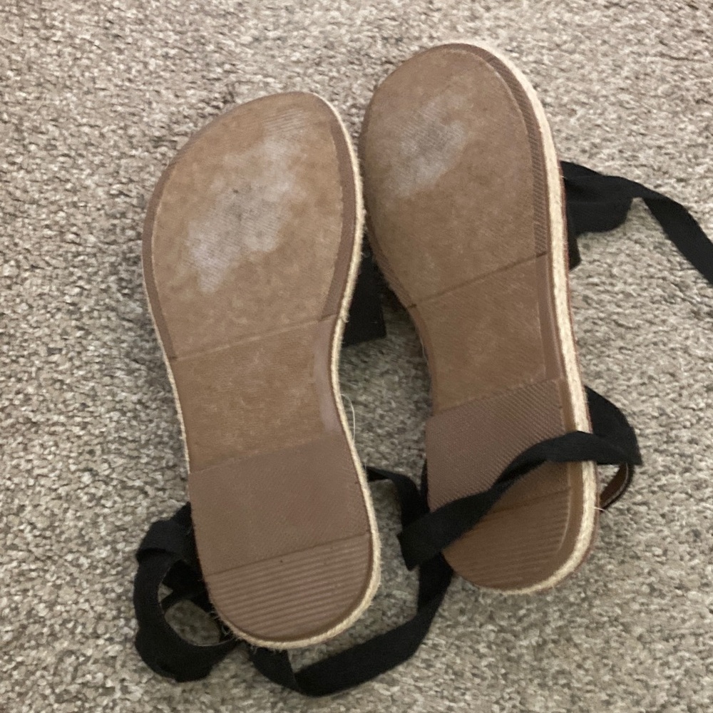 Cute sandals - Picture 5 of 5